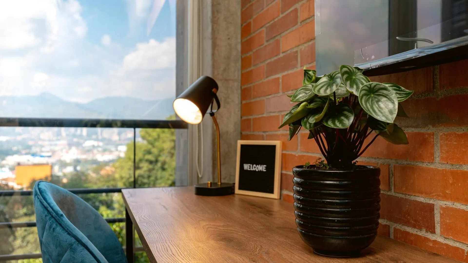 La Mejor Zona Residencial - Poblado Cerca A Provenza 50 M2 Apartment Medellin